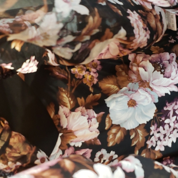 OPT aka ONE PRETTY TIME floral womens blouse size M - Picture 3 of 12